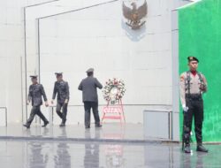 Takzim, Sekda Naziarto dan Forkopimda Ziarah ke Makam Pahlawan