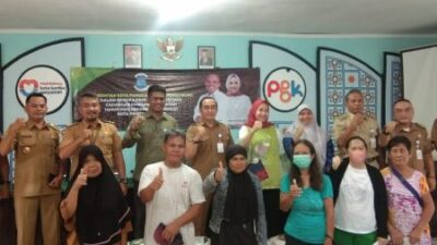 Penyerahan Bantuan Secara Simbolis Oleh Ketua TP PKK Pangkalpinang