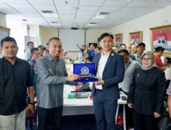 Puluhan Wartawan Kunjungi Komisi Informasi Pusat