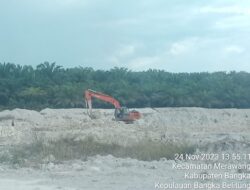 Diduga Ilegal Tambang Timah Gunakan Eksavator Di Desa Dwi Makmur