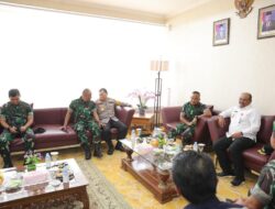 Tiba di Pulau Bangka, Pangkostrad di Sambut Pj Gubernur Safrizal ZA serta Forkopimda