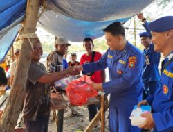 Bentuk Kepedulian Di Bulan Ramadhan, Sat Polairud Polres Bangka Lakukan Pembagian Takjil 