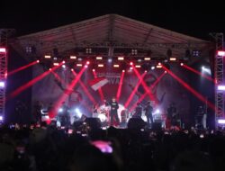 Safrizal FA Nyanyikan Lagu Bento