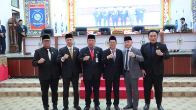 Gubernur Hidayat Arsani Sampaikan Tiga Rapenda Ke DPRD