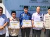 Walikota Pangkalpinang Salurkan Dana Zakat Santunan Dhuafa dan Serahkan Baznas Award 2025
