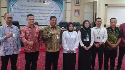 Wali Kota Pangkalpinang Secara Resmi Membuka Kegiatan Pelatihan Kerja Berdasarkan Unit Kompetensi Dinas Tenaga Kerja Kota Pangkalpinang
